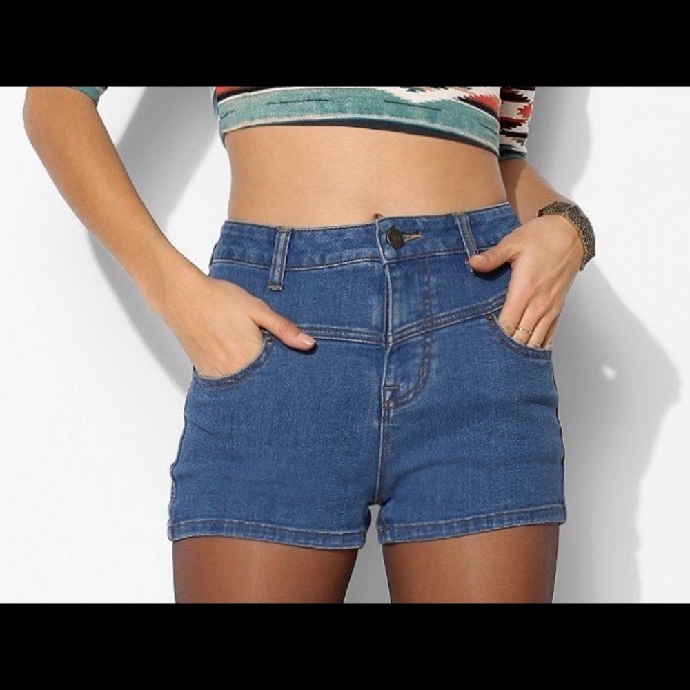 NWT! BDG High-waisted Denim Shorts Sz 27